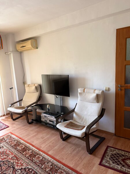 Petre Ispirescu, Str. Vicina,