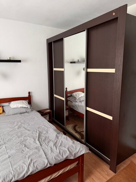 Petre Ispirescu, Str. Vicina,