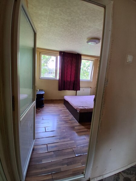 Petre Ispirescu, Str. Vicina,